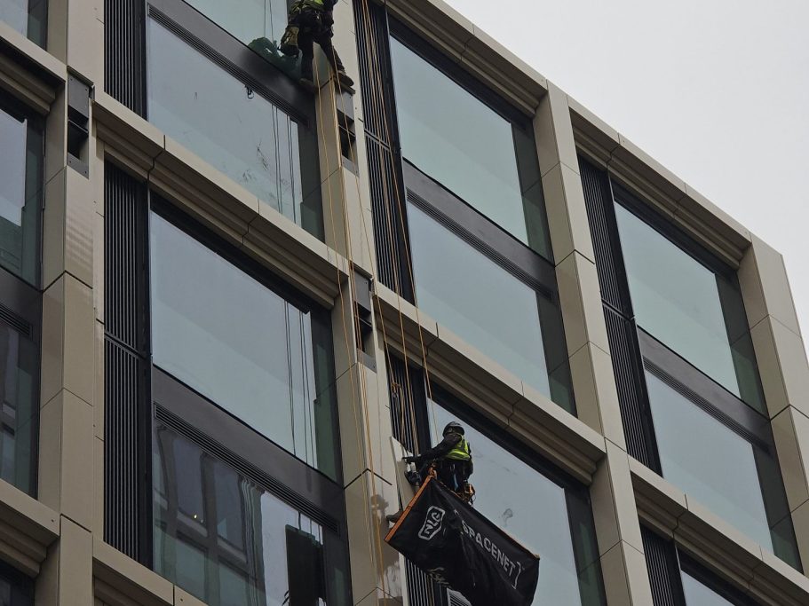 rope access using debris catcher